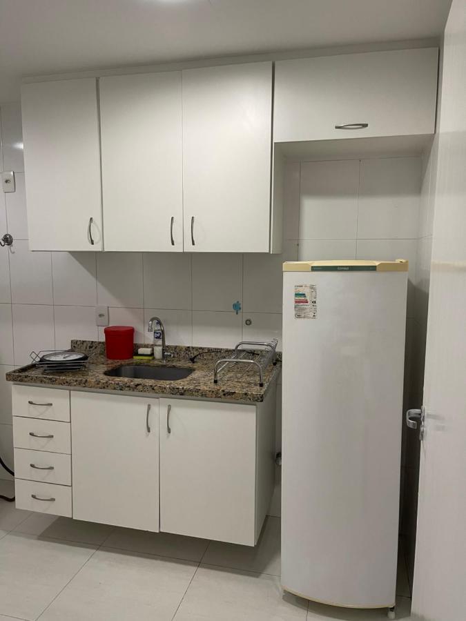 Apartamento Com Varanda E Piscina Кабу-Фриу Экстерьер фото
